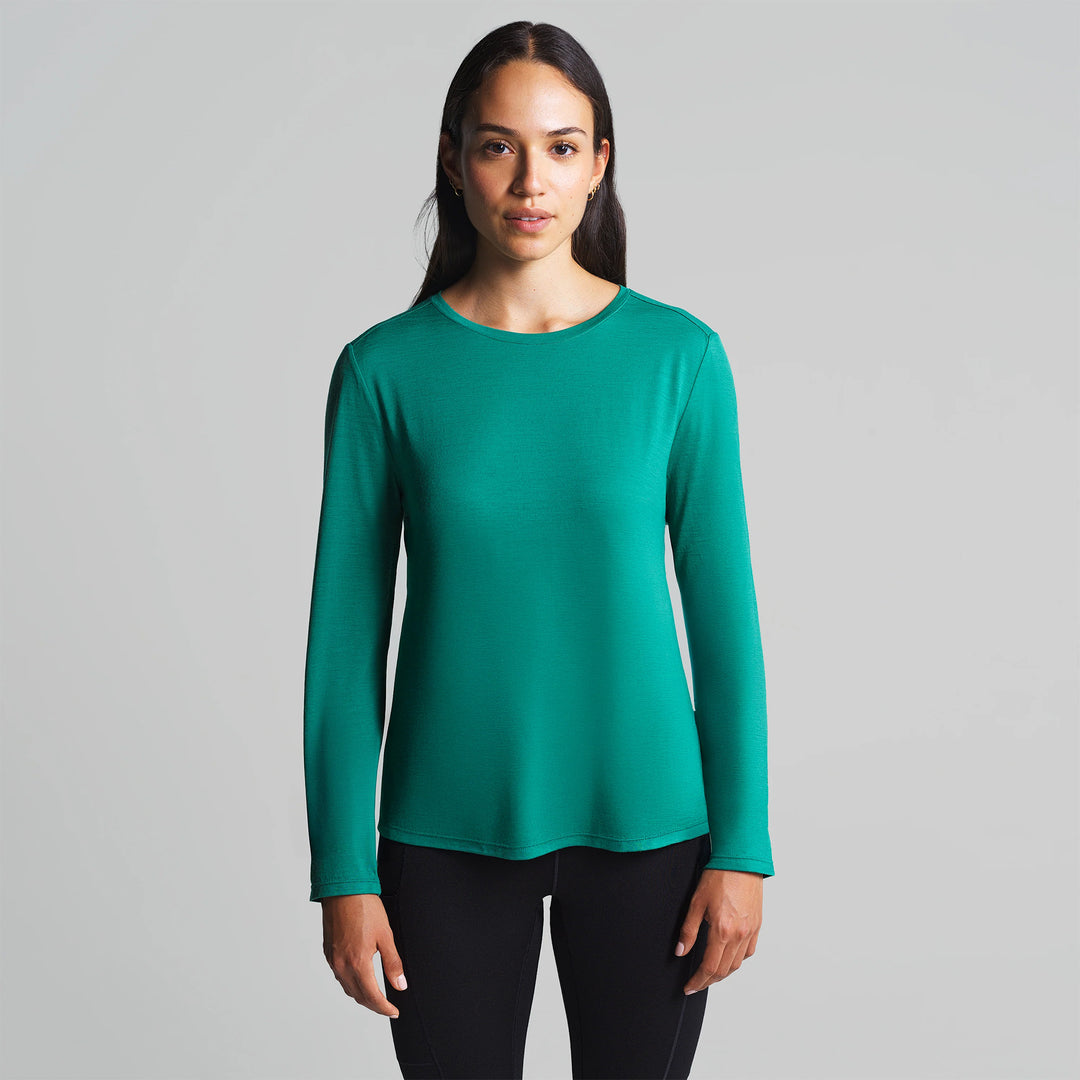 WOMEN'S GOAT TEE LONG SLEEVE CREW